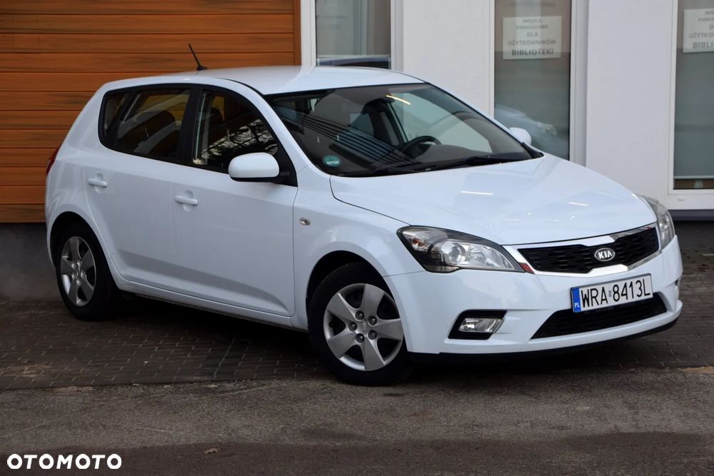 Kia Ceed 1.4 Comfort - 6