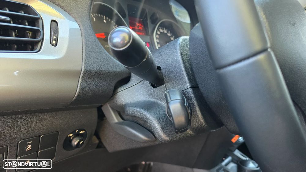 Citroën C-Elysée 1.6 HDi Exclusive - 27