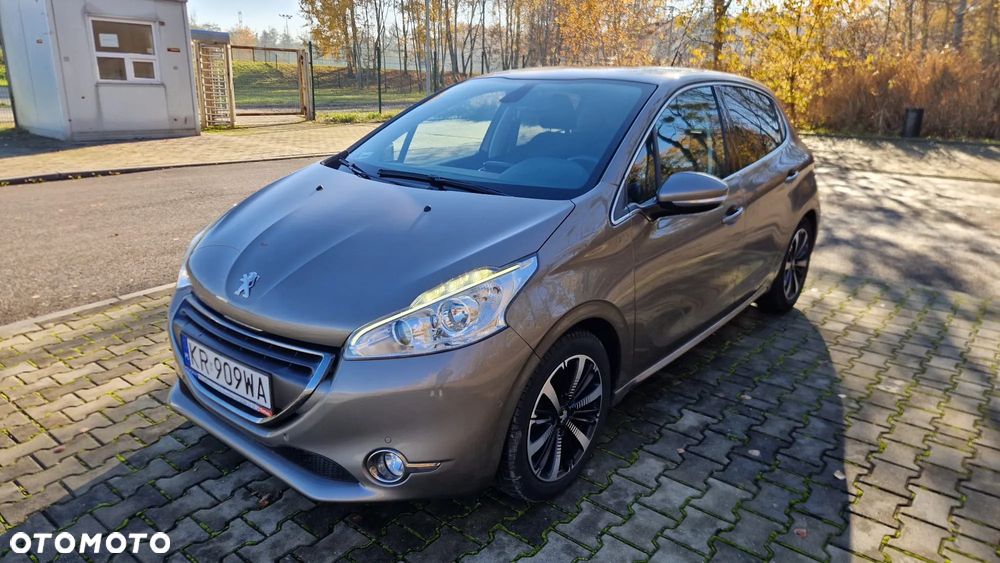 Peugeot 208 1.2 PureTech Allure - 4