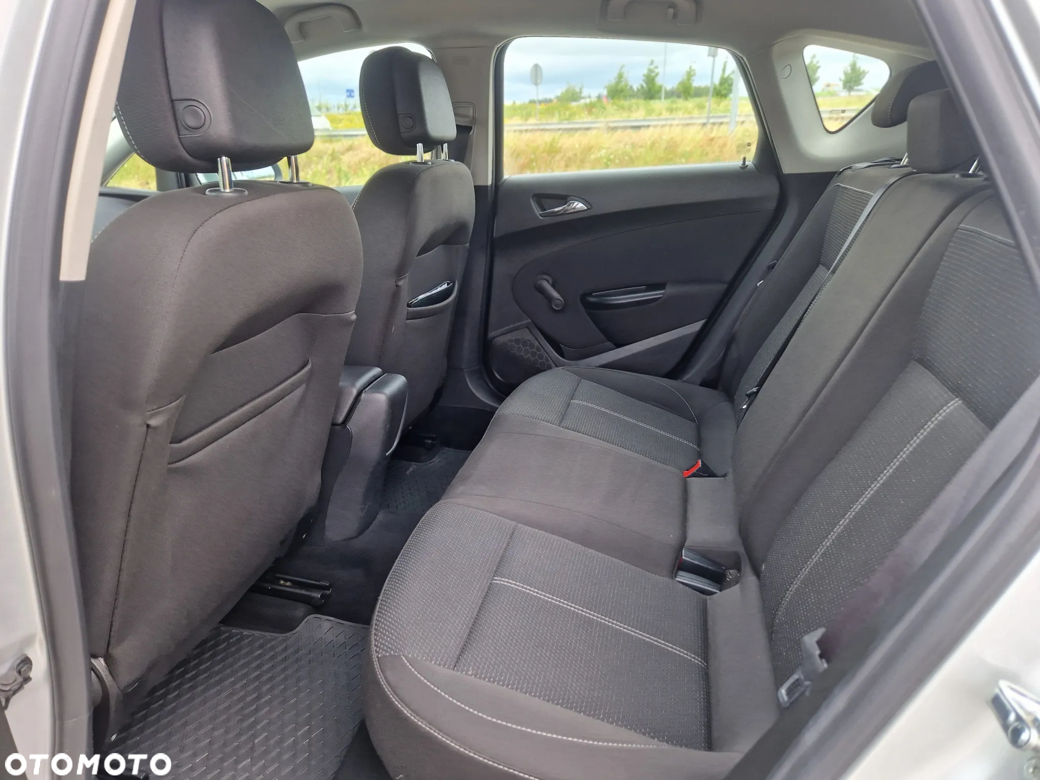 Opel Astra - 21