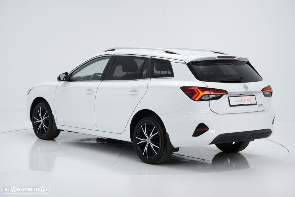 MG MG5 61 kWh Luxury - 4