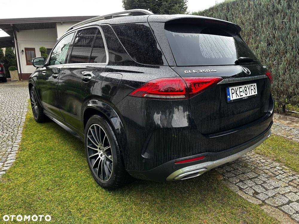Mercedes-Benz GLE 300 d 4Matic 9G-TRONIC AMG Line - 3