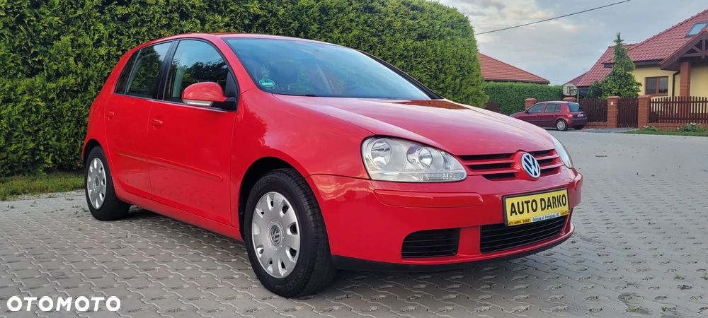 Volkswagen Golf - 2
