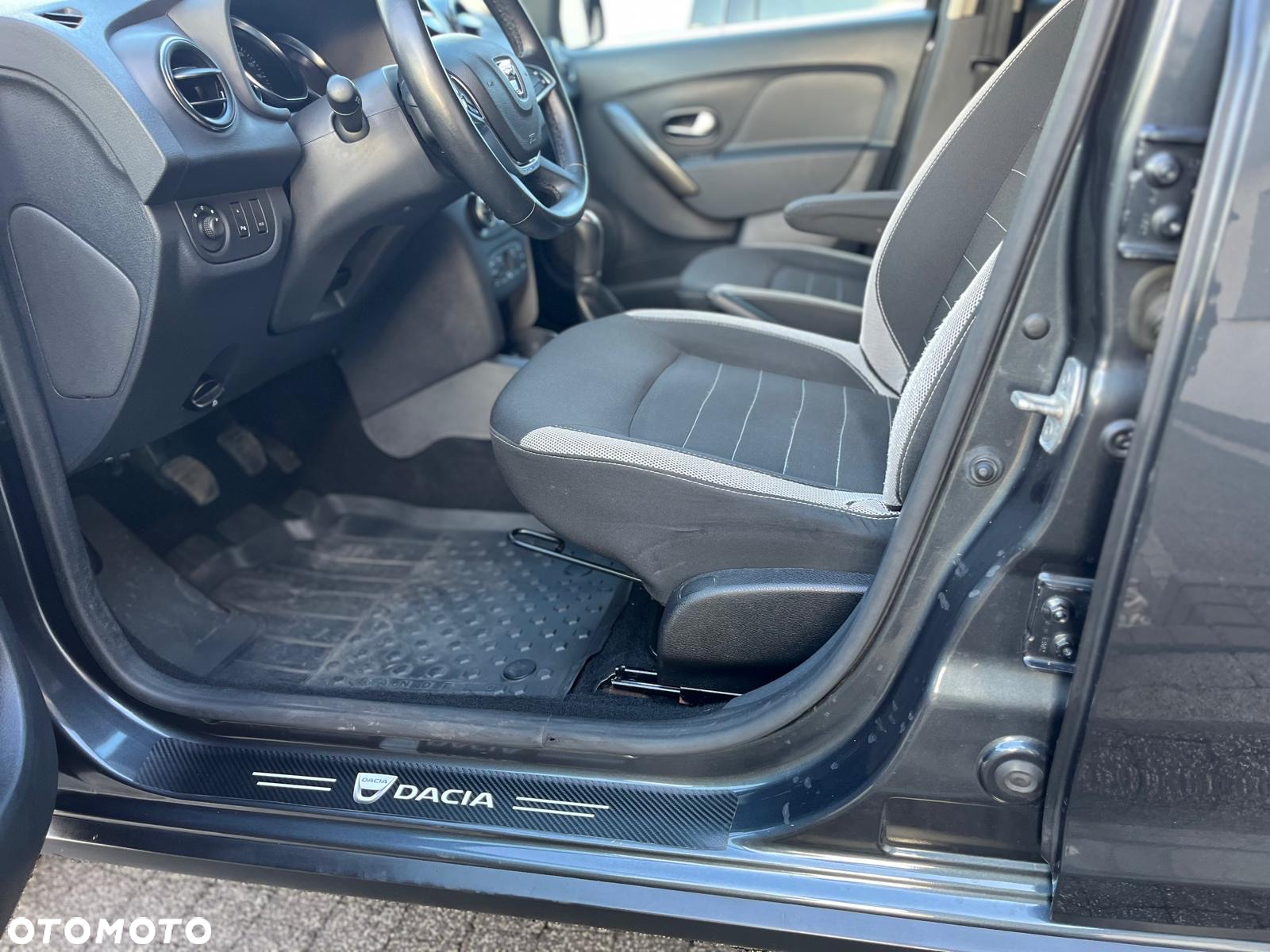 Dacia Sandero Stepway TCe 90 Prestige - 30