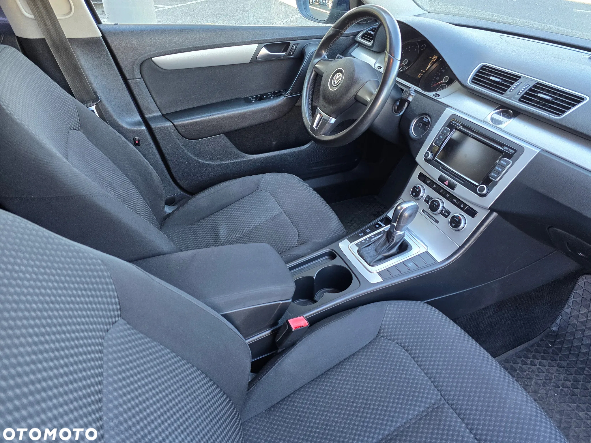 Volkswagen Passat 1.4 TSI BMT Comfortline DSG - 11