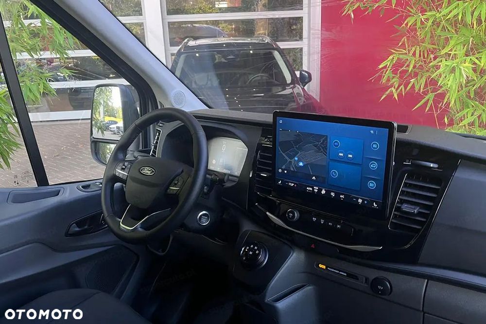 Ford Transit 350 L3H2 Limited A8 2.0 165KM - 5