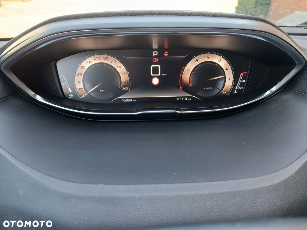 Peugeot 5008 1.6 PureTech GT Line S&S EAT8 - 18