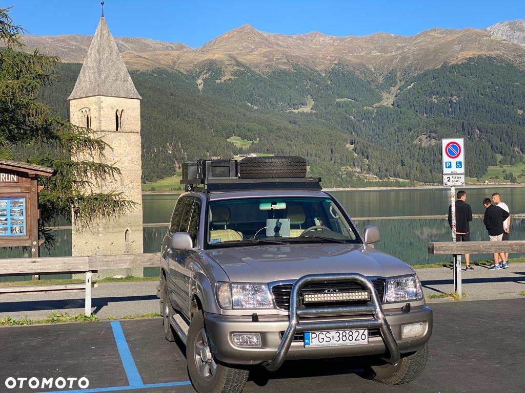 Toyota Land Cruiser 100 VX - 11