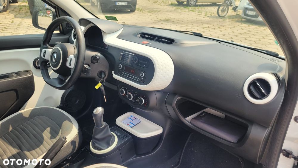 Renault Twingo SCe 70 Start&Stop Intens - 24