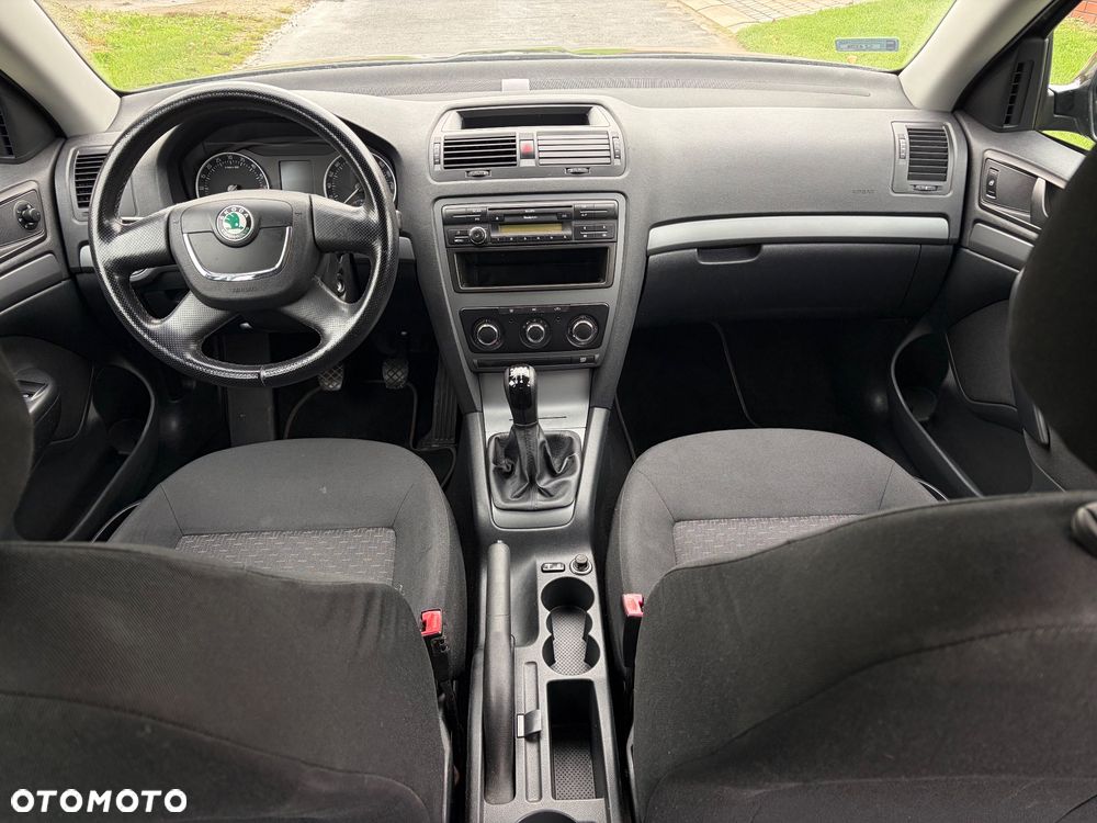 Skoda Octavia - 8