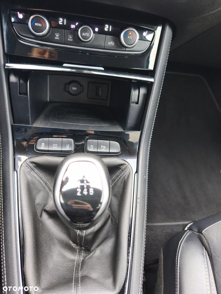 Opel Grandland X 1.2 Start/Stop 120 Jahre - 32