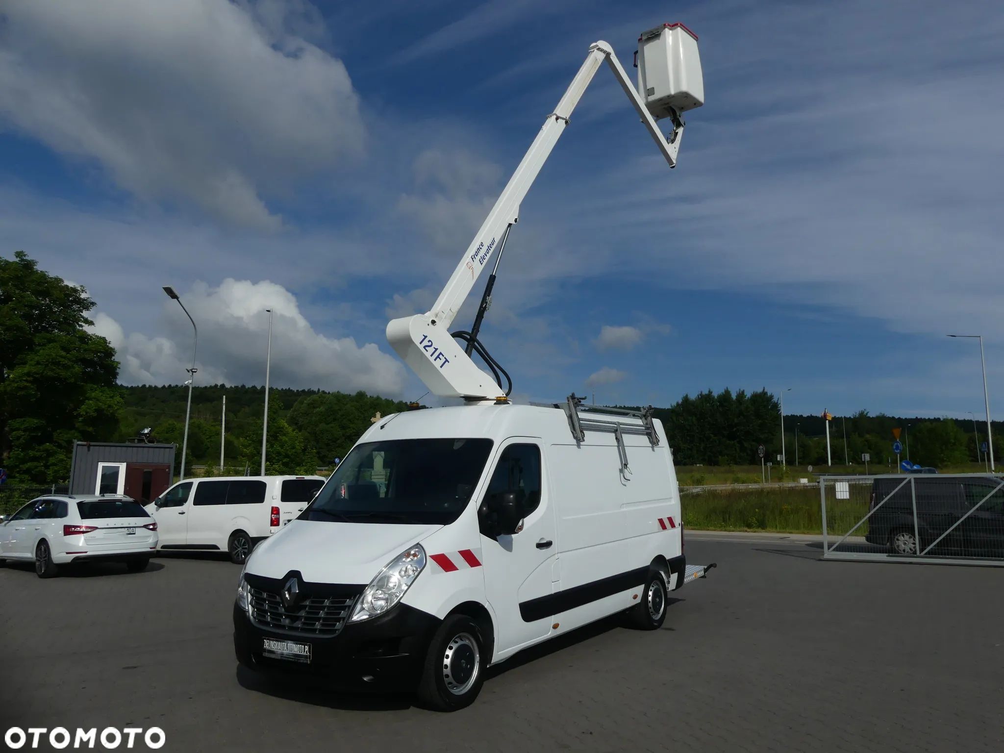 Renault MASTER / PODNOŚNIK KOSZOWY / ZWYŻKA 12M / - 1