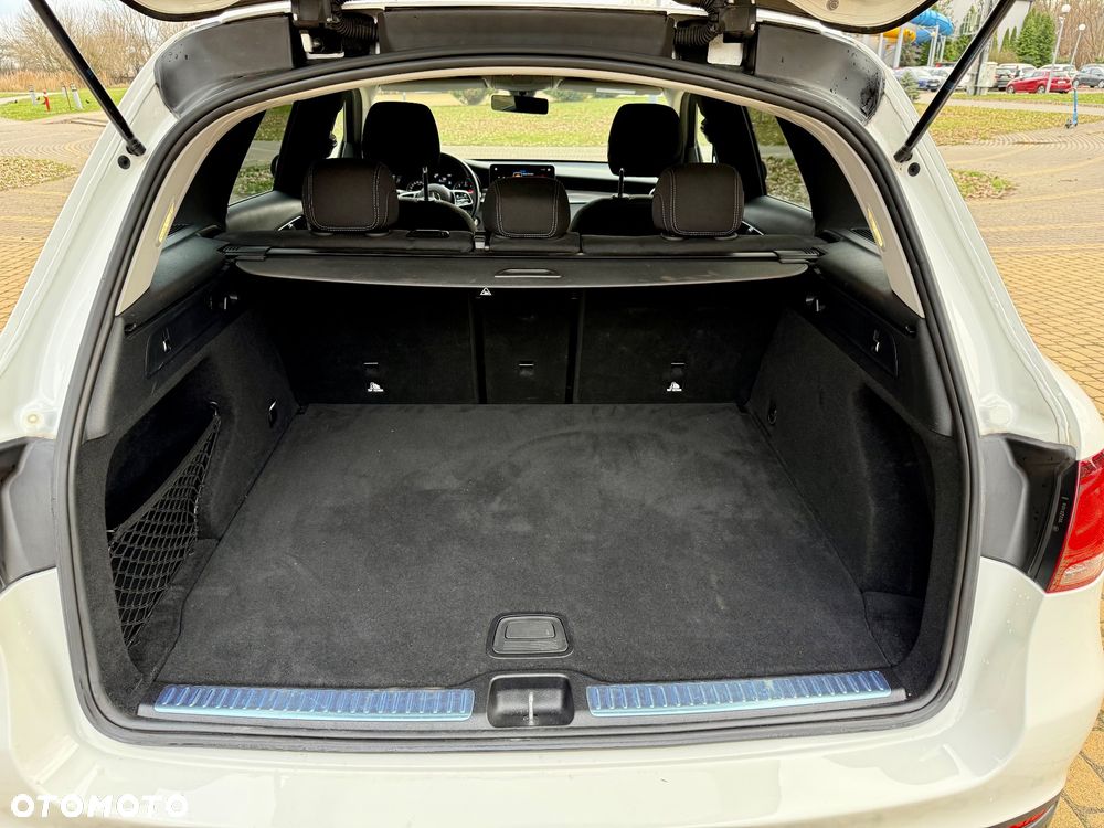 Mercedes-Benz GLC 200 d 4-Matic - 31