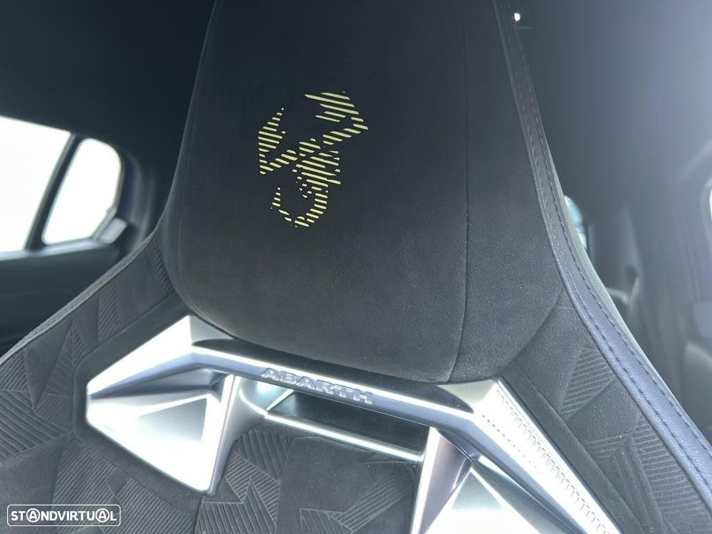 Abarth 500e - 15