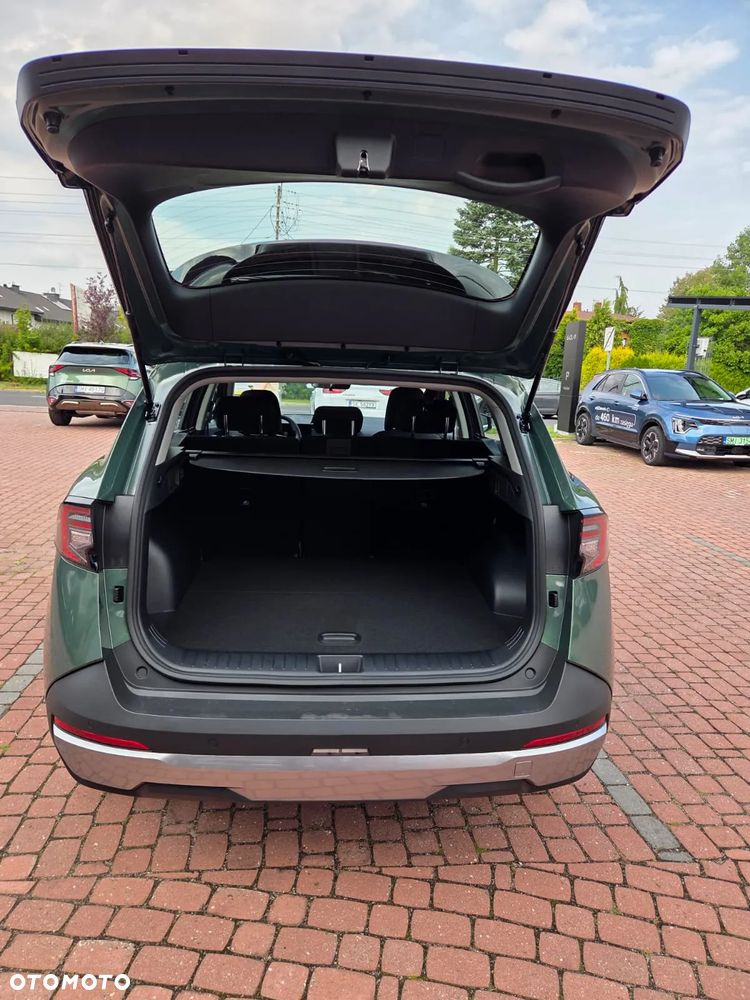Kia Sportage 1.6 T-GDI HEV M 2WD - 14