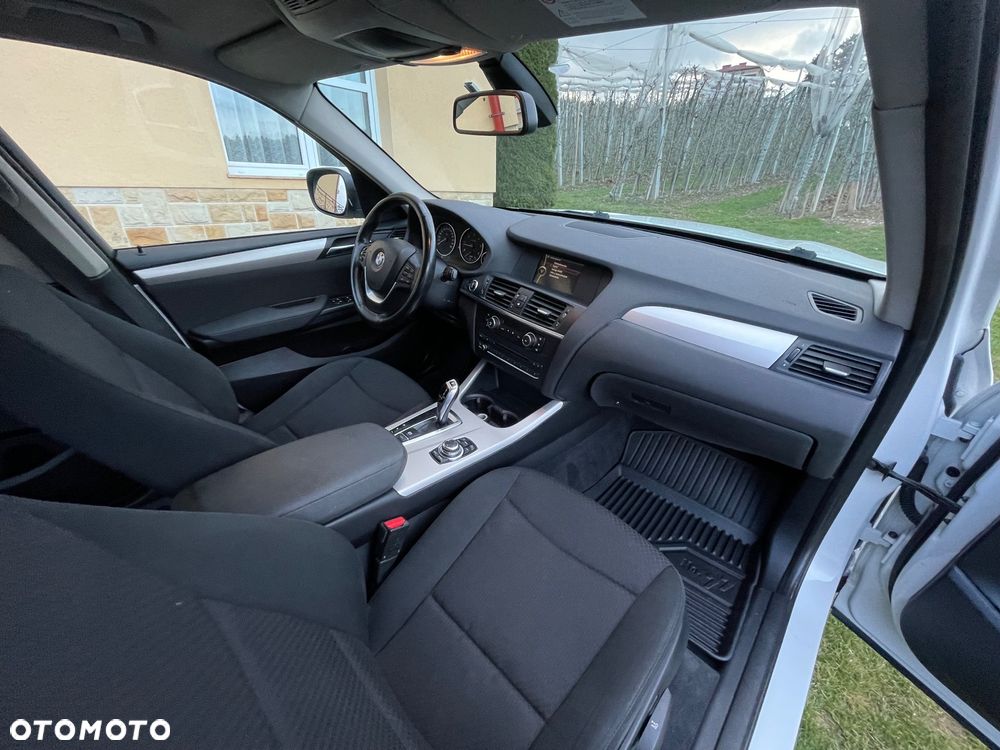 BMW X3 xDrive20d - 30