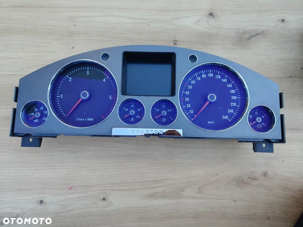 VW PHAETON Licznik Europejski Diesel 3.0 tdi Europa - 1