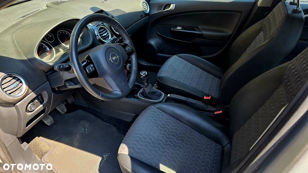 Opel Corsa 1.4 Turbo ecoFLEX Start-Stop Innovation - 17
