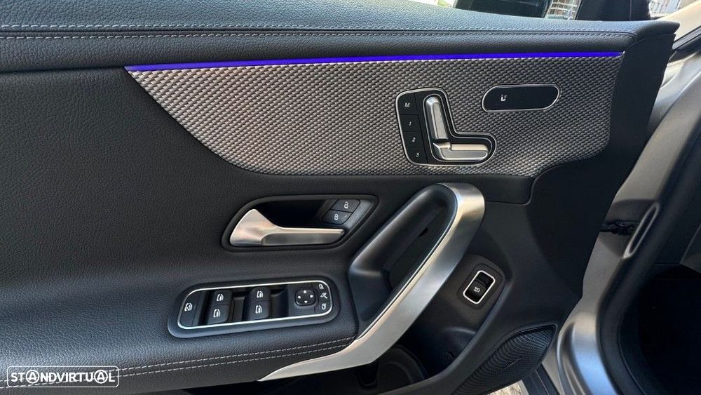 Mercedes-Benz CLA 200 - 8