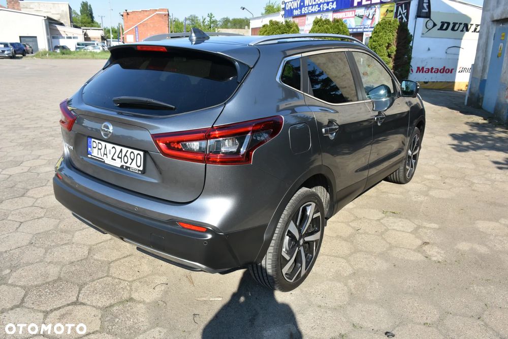 Nissan Qashqai 1.6 dCi DPF tekna - 9