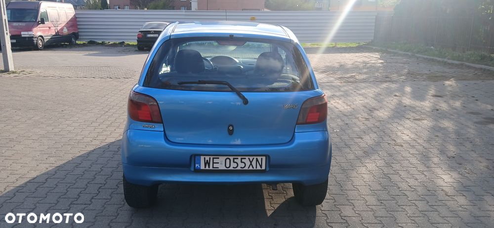 Toyota Yaris 1.0 Luna - 7