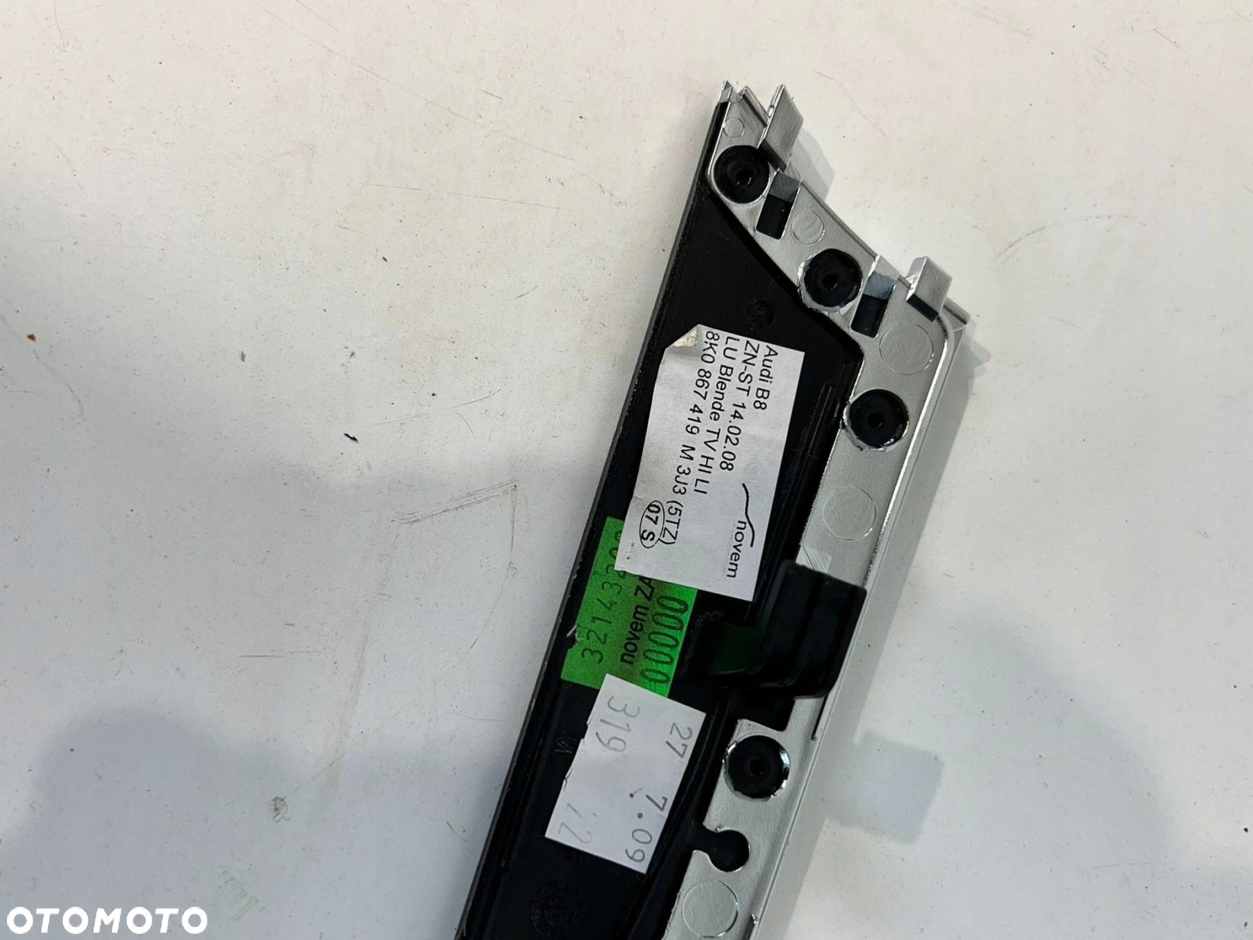 Audi A4 S4 B8 8K 2011 8K0867419M DEKORY TUNEL DREWNO CHROM QUATTRO EUROPA - 14