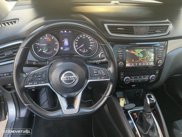 Nissan Qashqai 1.5 dCi N-Connecta DCT - 12
