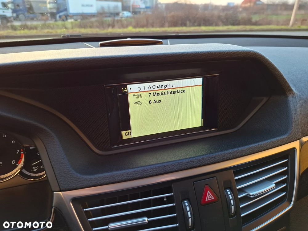 Mercedes-Benz Klasa E - 26