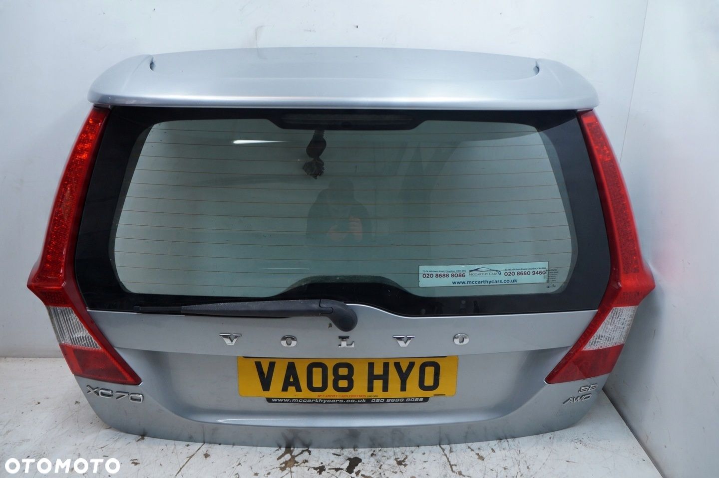 KLAPA VOLVO XC70 II V70 IIII TYŁ TYLNA BAGAŻNIKA 477-46 LOTKA SPOJLER ELEKT - 1