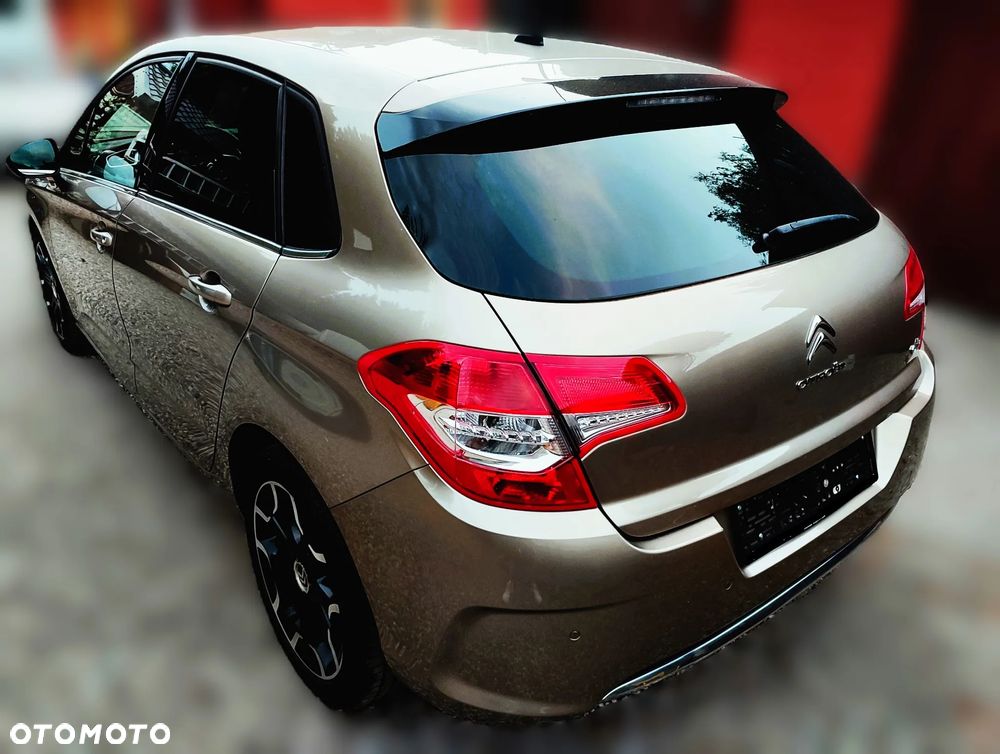Citroën C4 1.6 HDi Exclusive - 1