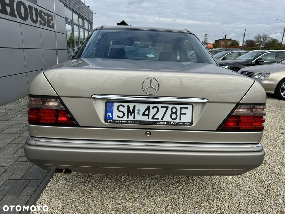 Mercedes-Benz Klasa E - 5