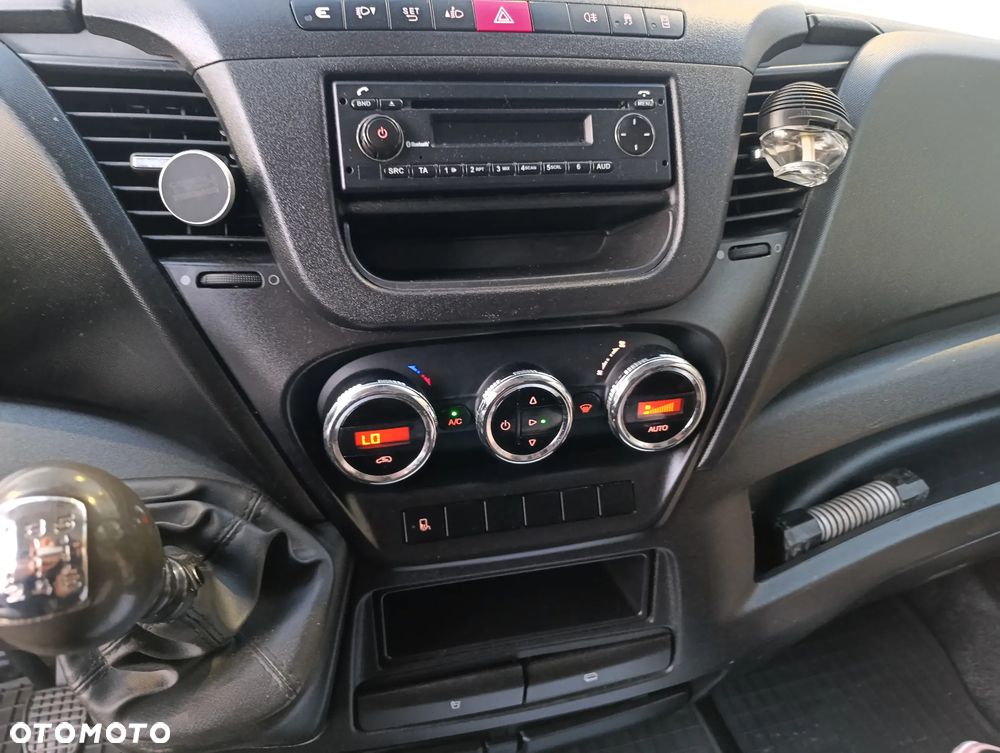 Iveco 35S15 - 8