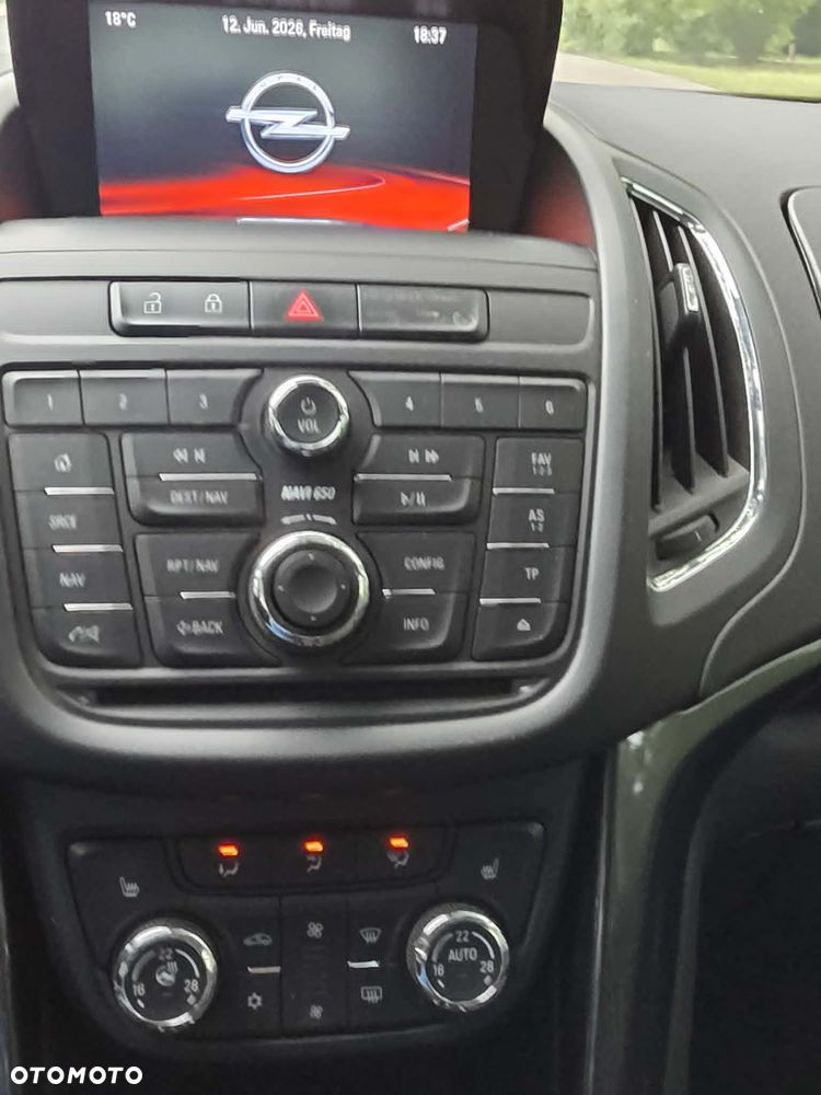 Opel Zafira Tourer 2.0 CDTI Automatik Active - 8