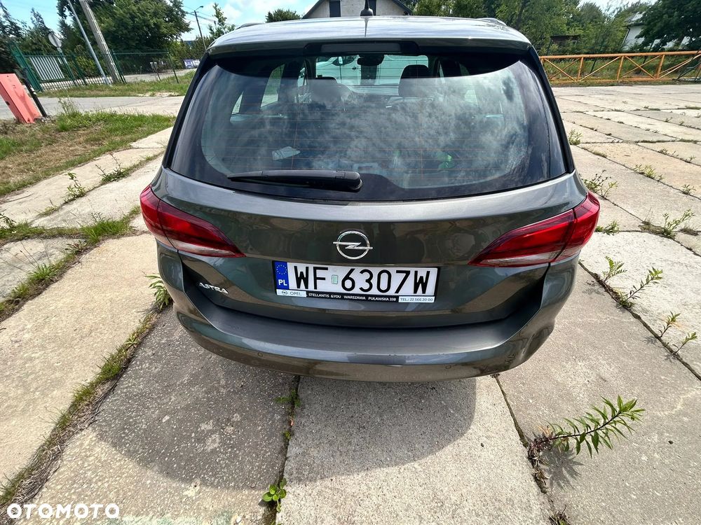 Opel Astra - 8