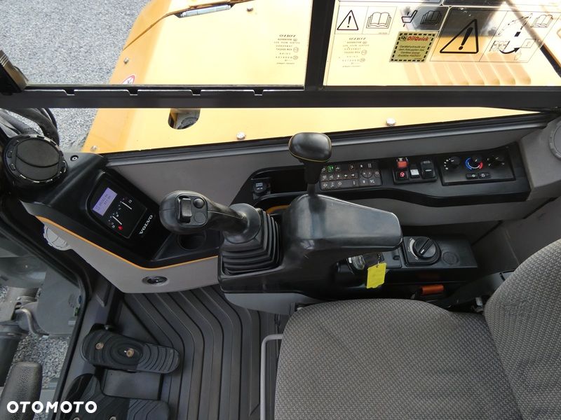 Volvo ECR88D ROTOTILT OILQUICK / Z Niemiec / 5262mtg / - 18