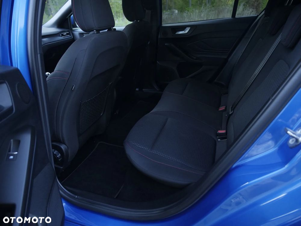 Ford Focus 1.5 EcoBoost STart-Stopp-System ST-Line - 17