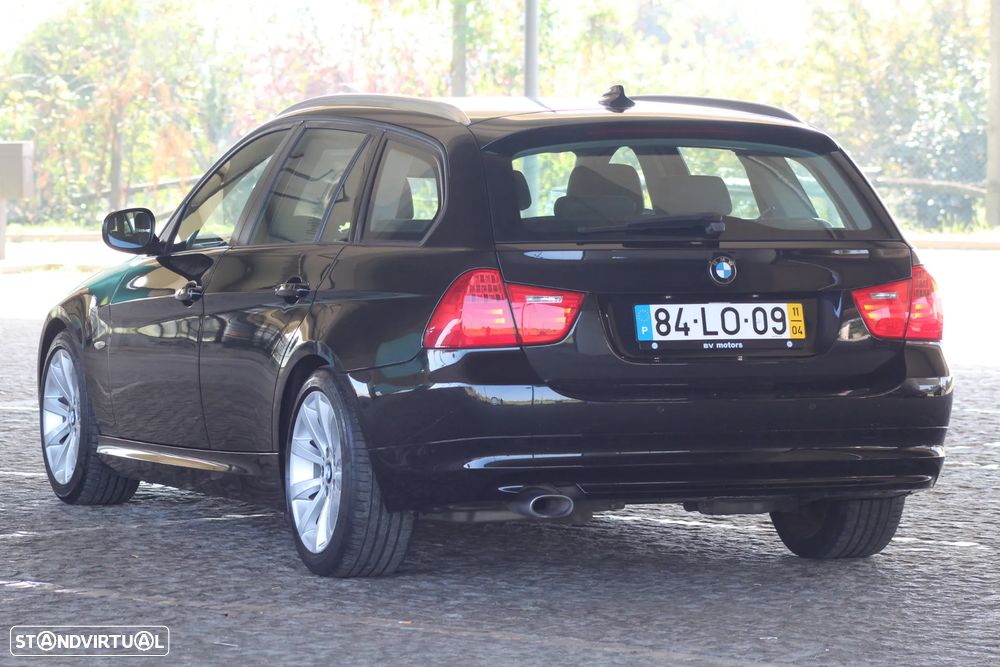 BMW 318 d Line Sport - 15