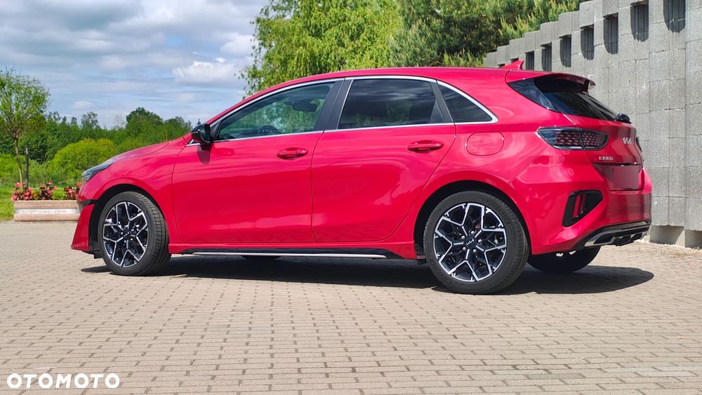 Kia Ceed 1.5 T-GDI MHEV GT-Line - 4