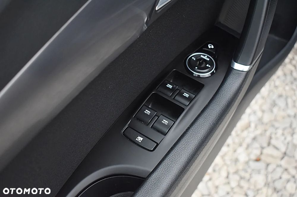 Hyundai i40 1.7 CRDi Comfort - 29