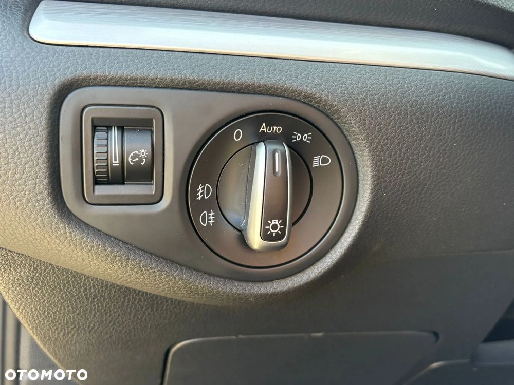 Volkswagen Sharan 2.0 TDI DSG BlueMotion Technology Cup - 29