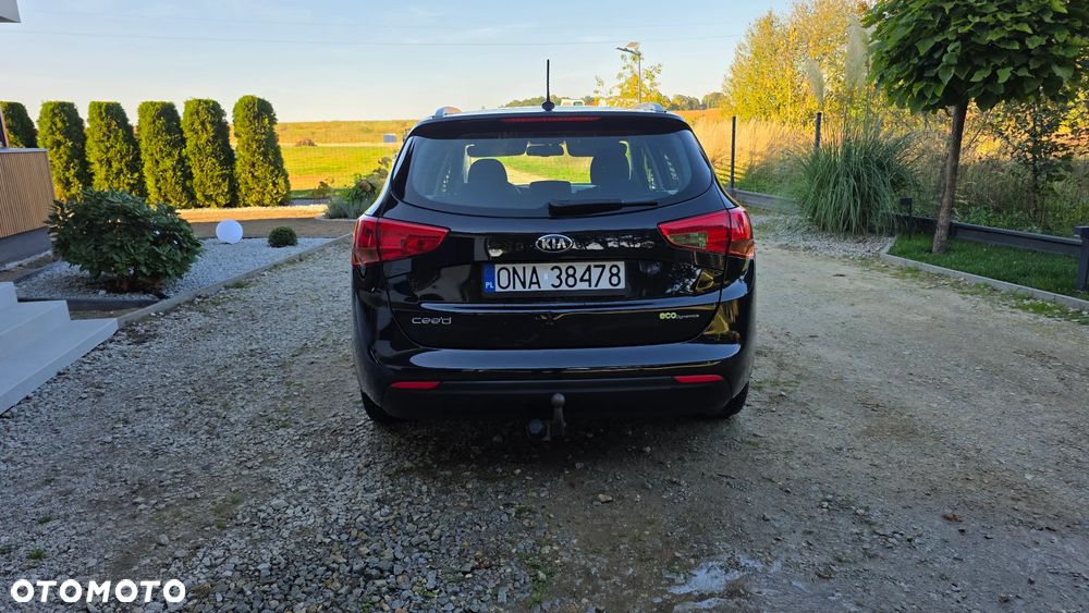 Kia Ceed - 7