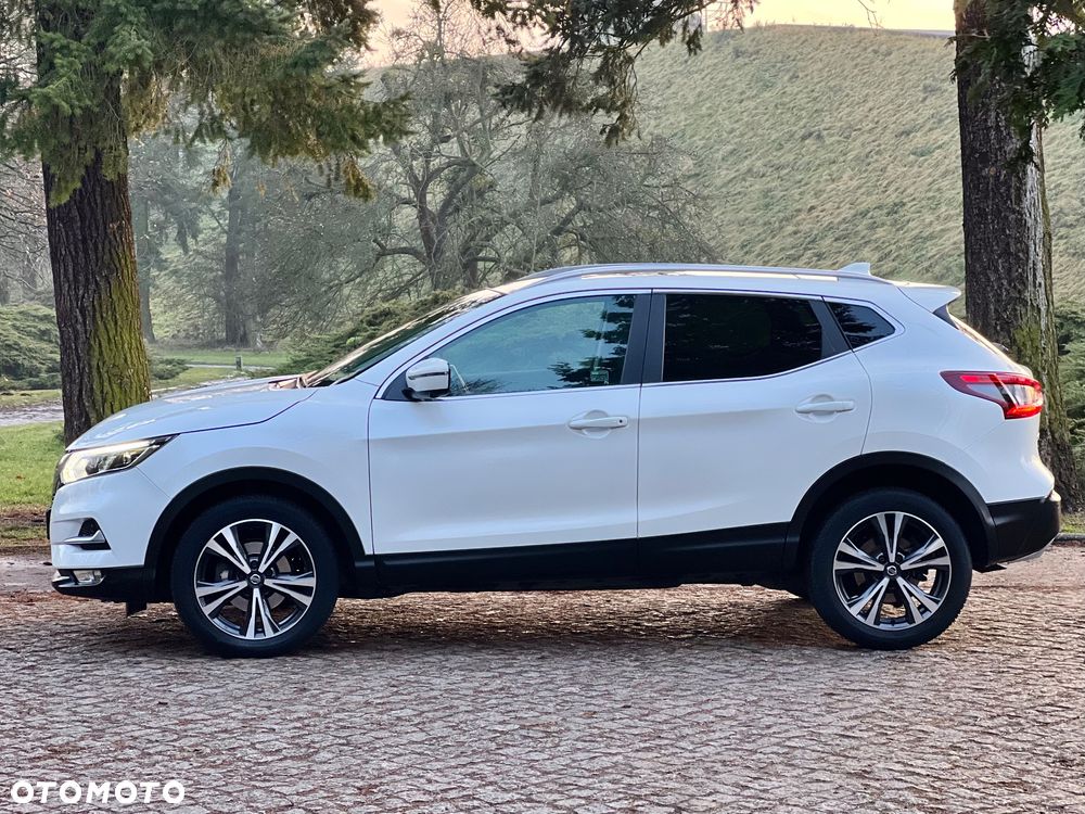 Nissan Qashqai 1.3 DIG-T N-CONNECTA - 20