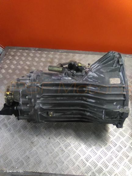 Caixa de Velocidades Iveco Daily 2.8 GASOLINA de 2005  Ref 5S20023C068870497 - 5