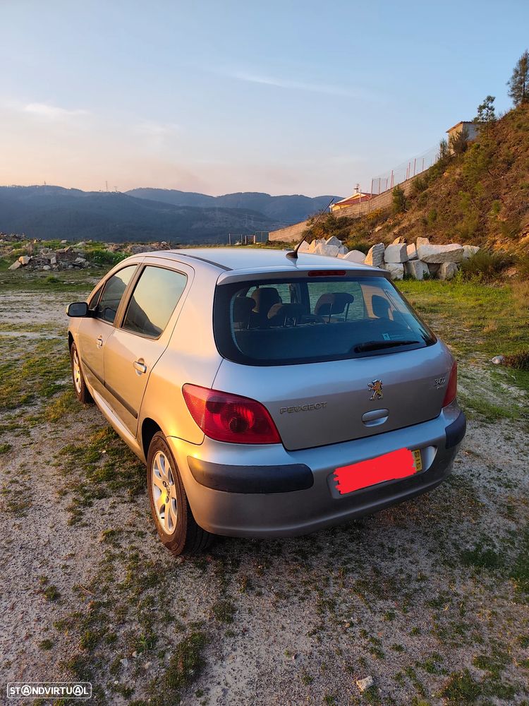 Peugeot 307 - 3