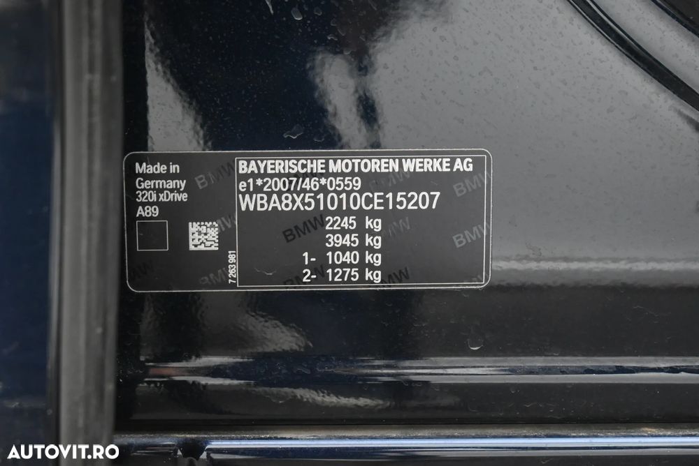 BMW Seria 3 - 16