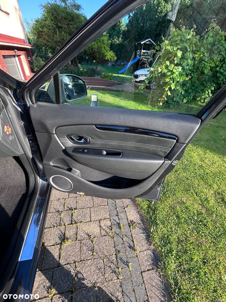 Renault Scenic 1.6 16V 110 Authentique - 10
