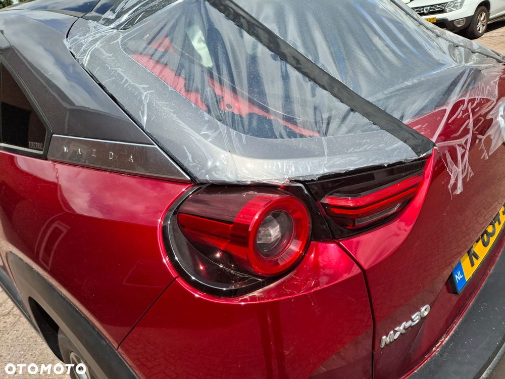 Mazda MX-30 e-SKYACTIV PRIME-LINE - 17
