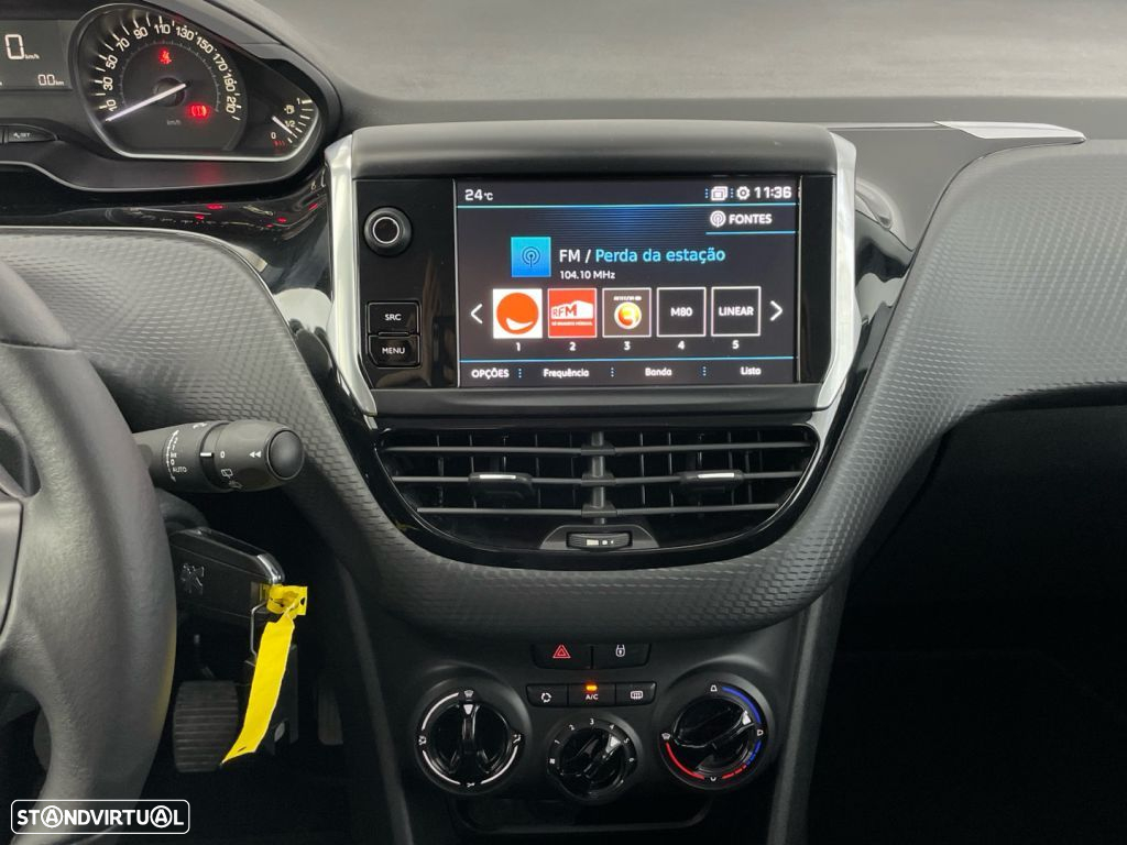 Peugeot 208 1.2 PureTech Active - 15