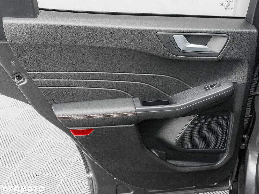 Ford Kuga - 29