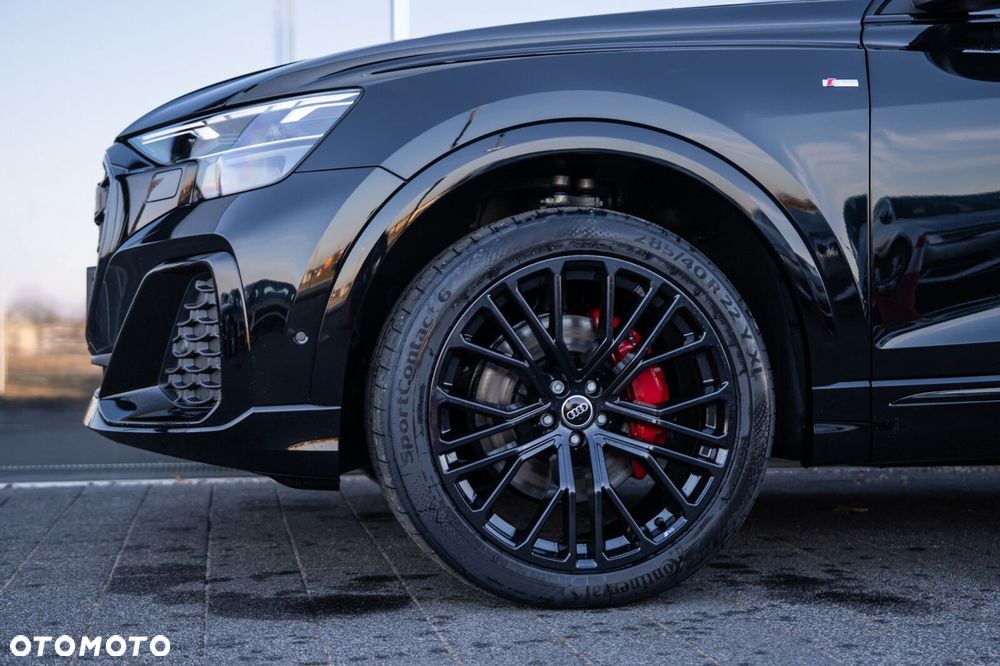 Audi Q8 - 6